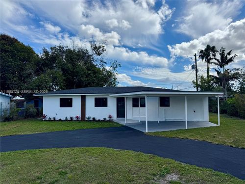3810 Nw 173rd Ter, Miami Gardens, FL, 33055-3820 | Card Image