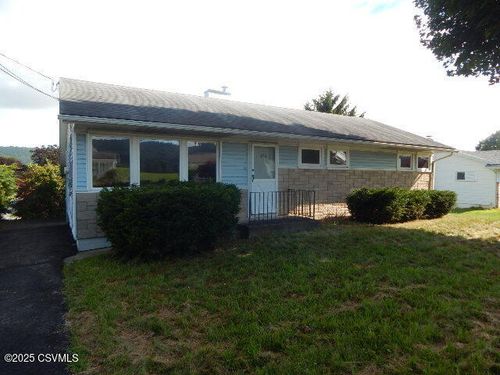 404 W Center St, Elysburg, PA, 17824-7113 | Card Image