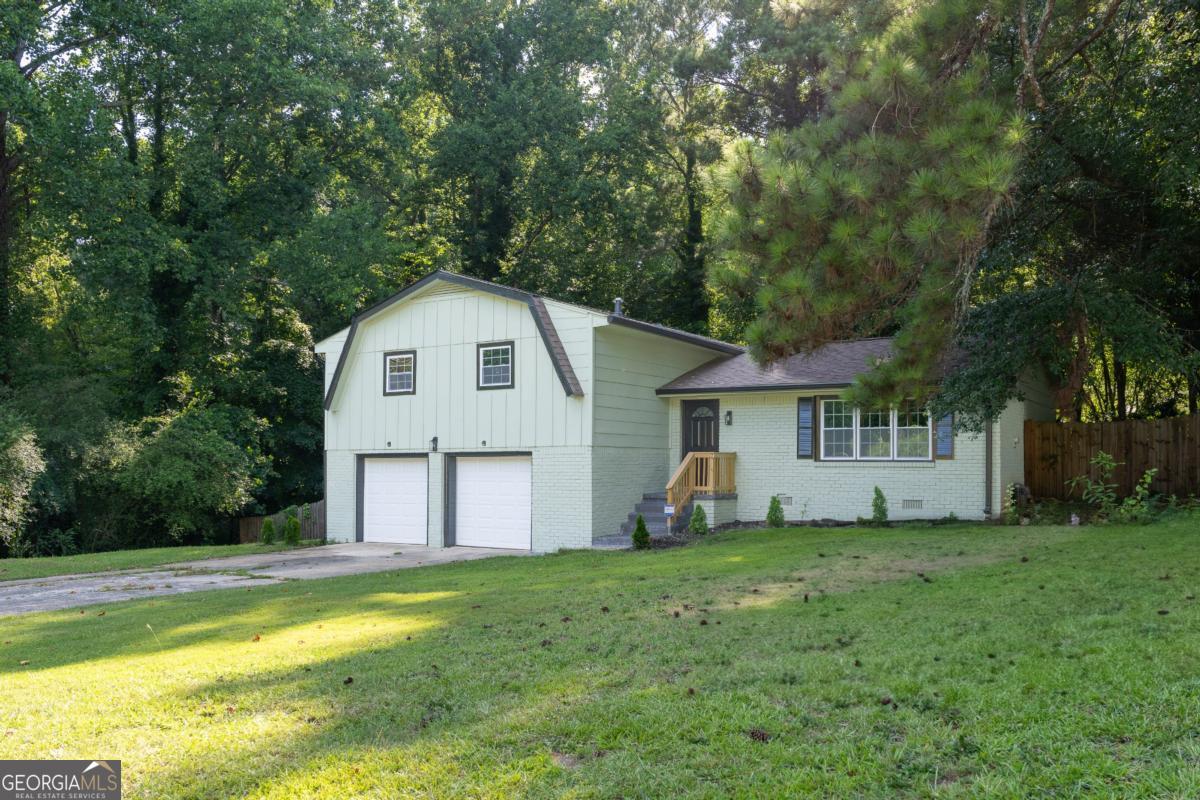 Residential in Riverdale 3