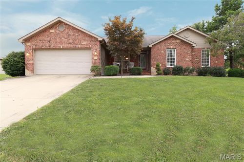 414 Bluff Meadows Dr, Valmeyer, IL, 62295-3252 | Card Image