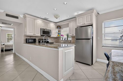 181 Coventry H, West Palm Beach, FL, 33417-6771 | Card Image