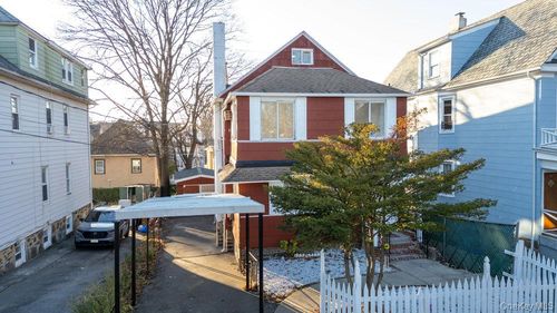 22 Chestnut Pl, Mount Vernon, NY, 10553-5117 | Card Image