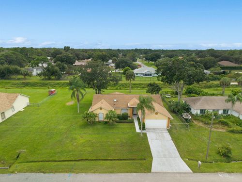 370 Carol Dr Ne, Palm Bay, FL, 32907-1257 | Card Image