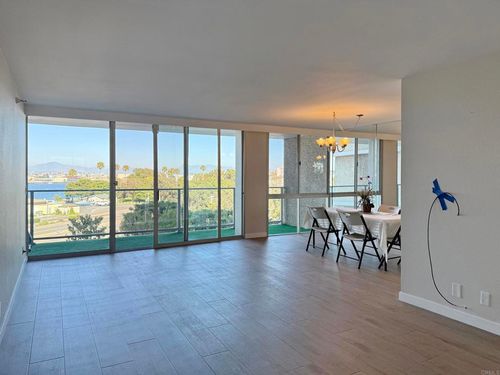 306-1820 Avenida Del Mundo, Coronado, CA, 92118-3002 | Card Image