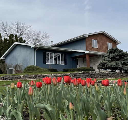 800 High St, Mediapolis, IA, 52637-7808 | Card Image