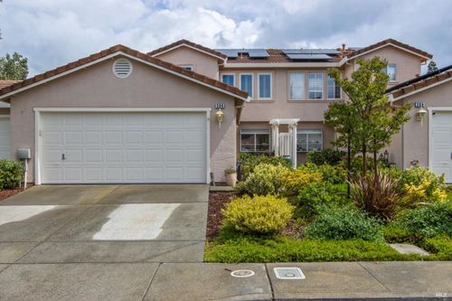 304 Columbia Cir, Benicia, CA, 94510-3909 | Card Image