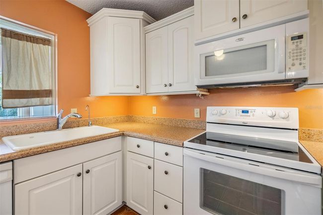 APT-214 - 4801 Airport Rd, Condo with 2 bedrooms, 2 bathrooms and null parking in ZEPHYRHILLS FL | Image 22