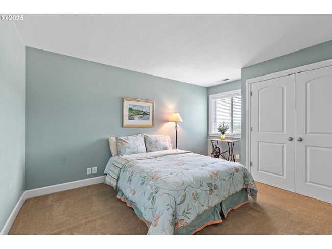 380 Mountaingate Dr, House other with 3 bedrooms, 3 bathrooms and 3 parking in Springfield OR | Image 31