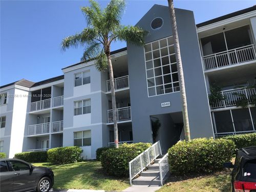 apt-203-8540 Sw 212th St, Cutler Bay, FL, 33189-3393 | Card Image