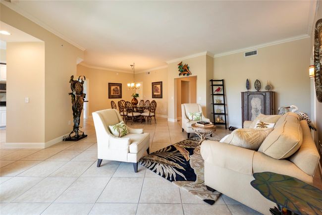 APT-272 - 16135 Emerald Estates Dr, Condo with 3 bedrooms, 3 bathrooms and null parking in Weston FL | Image 16
