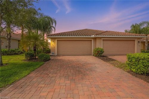 1886 Alameda Dr, Naples, FL, 34120-5653 | Card Image