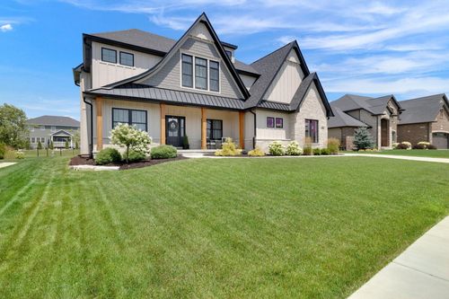 13148 Bluestem Dr, Saint John, IN, 46373 | Card Image