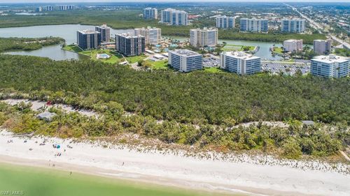 205-3 Bluebill Ave, NAPLES, FL, 34108-1720 | Card Image