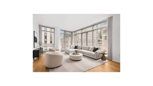 11b-18 W 48th St, New York, NY, 10036-1808 | Card Image