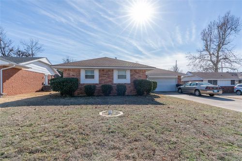 1008 W Havenwood Dr, Midwest City, OK, 73110-1502 | Card Image