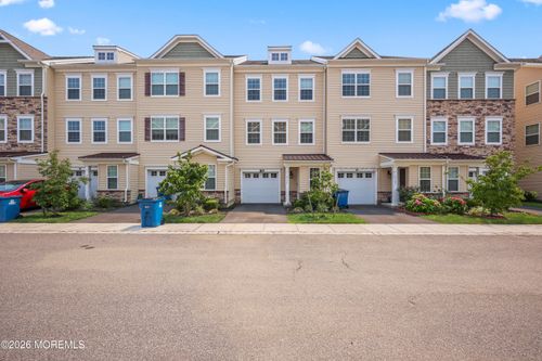 2104 John Deere Ln, Monroe, NJ, 08831-6830 | Card Image