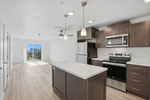 602b-1032 E 400 S, Salt Lake City, UT, 84102-3126 | Card Image