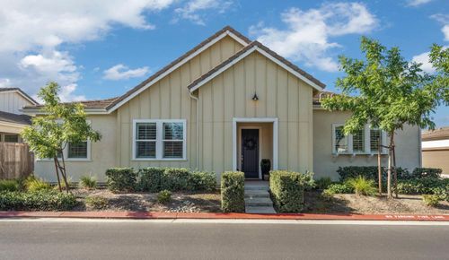 822 Cento Court, Lodi, CA, 95242 | Card Image