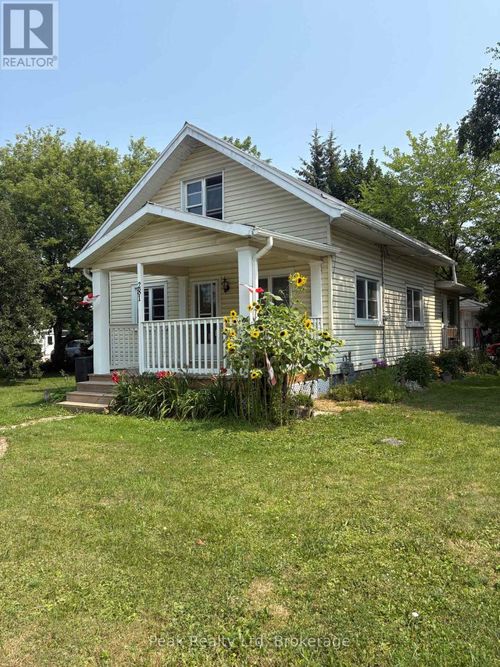 281 Turnberry Street, Huron East (Brussels), ON, N0G1H0 | Card Image