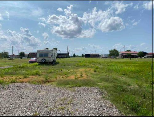 95 Ali Grace Ln, Savannah, TN, 38372 | Card Image