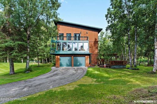 12141 Jerome St, Anchorage, AK, 99516-2142 | Card Image