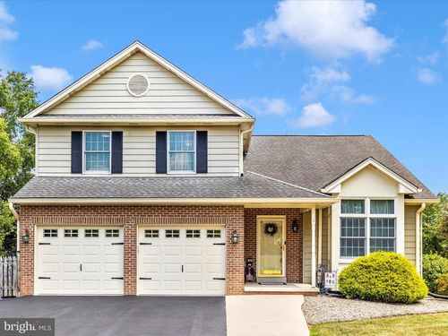 276 Maplewood Pl, WALKERSVILLE, MD, 21793-8164 | Card Image