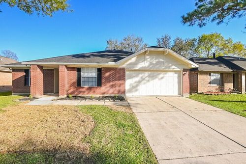 4923 Bayboro Park Dr, Friendswood, TX, 77546-2848 | Card Image
