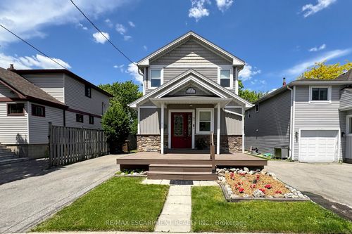 7 Windermere Avenue, Hamilton, ON, L8H7G3 | Card Image