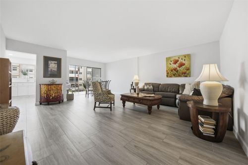 209-2201 Nw 41st Avenue, Lauderhill, FL, 33313 | Card Image