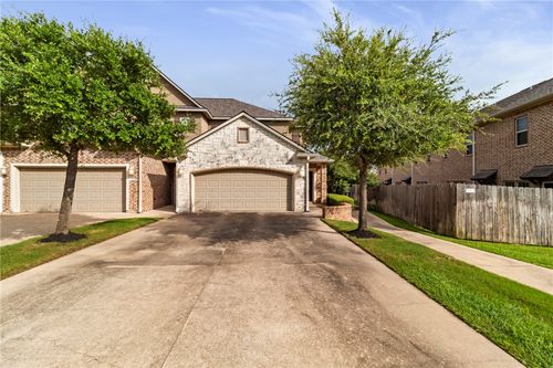 2200 Crescent Pointe Pkwy, College Station, TX, 77845-4366 | Card Image