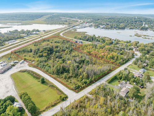 15 Quarry Rd, Waubaushene, ON, L0K2C0 | Card Image