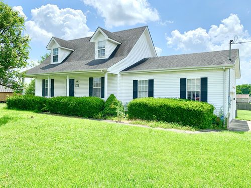 605 Millie Dr, Oak Grove, KY, 42262-7103 | Card Image