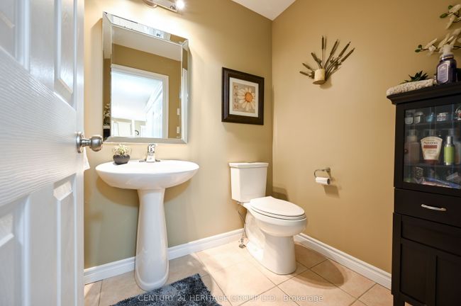2 - 10 Zimmerman Dr, Condo with 3 bedrooms, 3 bathrooms and 1 parking in Caledon ON | Image 19