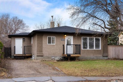 366 Halifax St, Regina, SK, S4R1T2 | Card Image