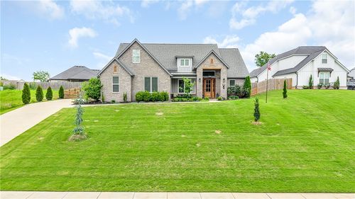 2030 Collins Dr, Pea Ridge, AR, 72751-3040 | Card Image