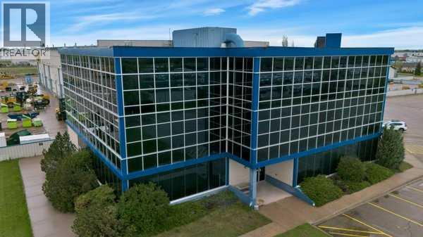 Commercial Lease in Red Deer 2