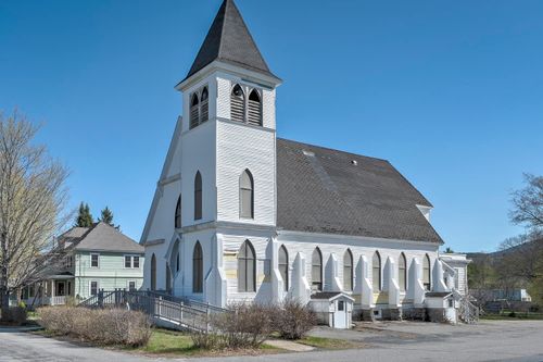 33 School St, Troy, NH, 03465-2132 | Card Image