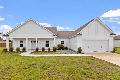 32 Shelby Drive, House other with 4 bedrooms, 2 bathrooms and null parking in CRAWFORDVILLE FL | Image 1