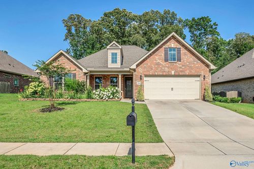 161 Dustin Ln Nw, Madison, AL, 35757-6927 | Card Image