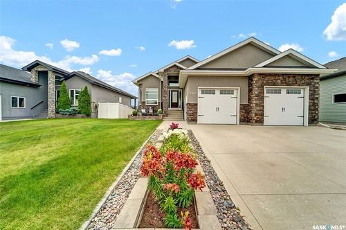 737 Gowan Rd, Warman, SK, S0K4S2 | Card Image