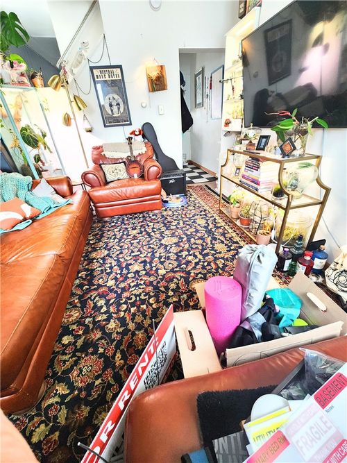 4634 Modoc Way, Pittsburgh, PA, 15201-2915 | Card Image