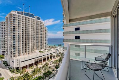 1208 - 3101 Bayshore Dr, Condo with 2 bedrooms, 2 bathrooms and null parking in Fort Lauderdale FL | Image 3