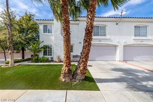 2906 Rockfalls Ln, Henderson, NV, 89074-5758 | Card Image