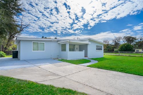 1213 Lawne Blvd, ORLANDO, FL, 32808-7352 | Card Image