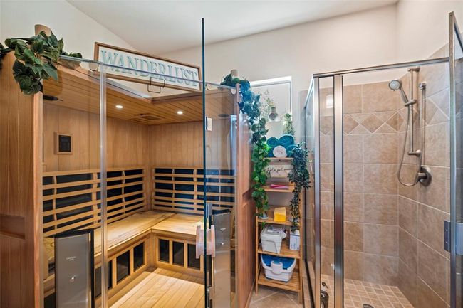 this amazing infrared sauna | Image 32