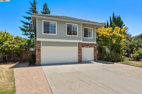 40783 Rainwater Ct, Fremont, CA, 94539-3772 | Card Image