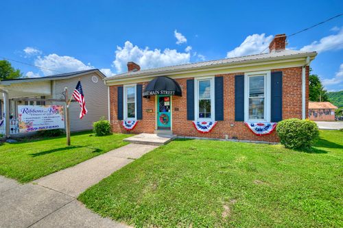 105 E Main Street, Warsaw, KY, 41095 | Card Image