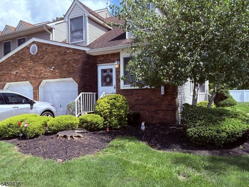 13-675 Raritan Rd, Clark, NJ, 07066-2237 | Card Image
