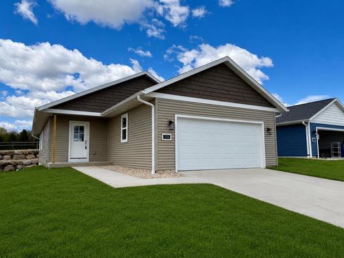 1232 Tivoli Cir, Oregon, WI, 53575-8908 | Card Image