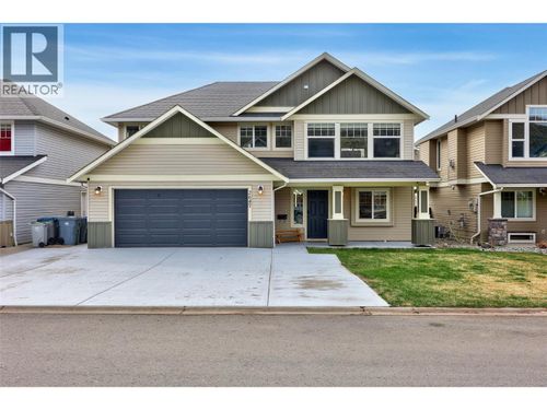 2647 Rosewood Ave, Kamloops, BC, V2B0C4 | Card Image